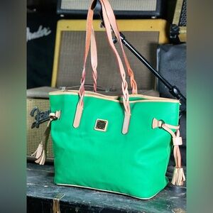 Dooney & Bourke Bailey tote bag kelly green and leather trim w braided straps